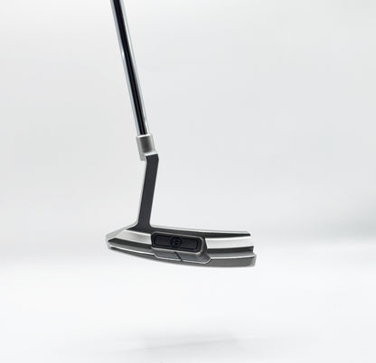 BETTINARDI “STUDIO STOCK” PUTTER – 34” (DEMO)