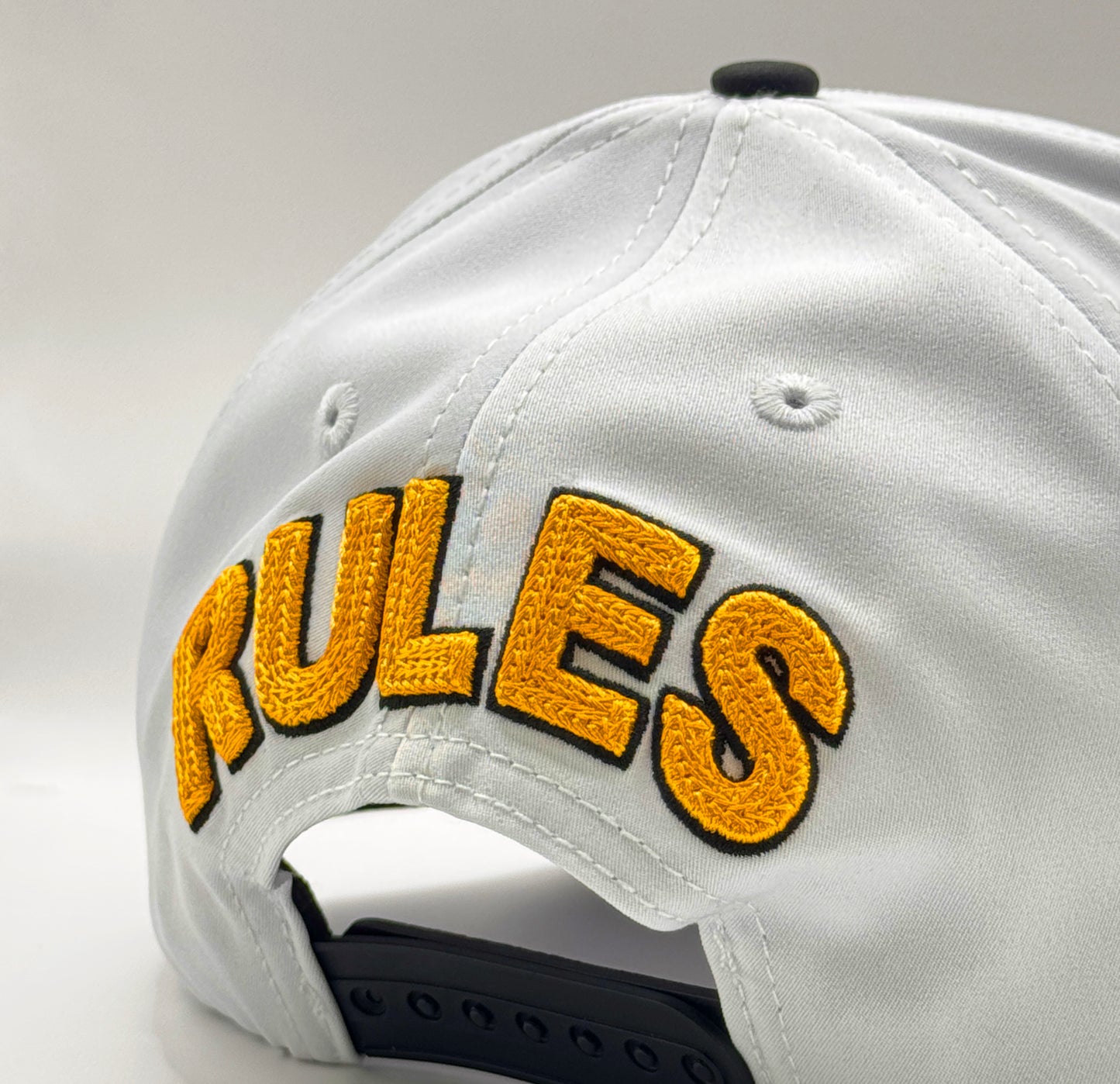 Grunk Dolfer “Happy Gilmore”