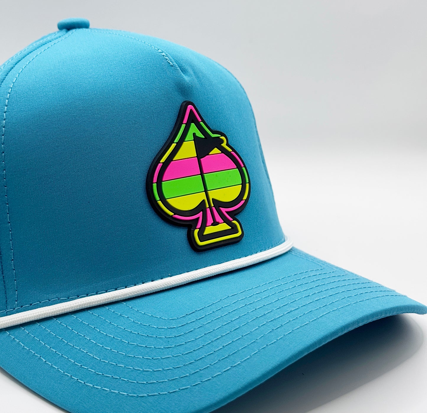 PINS & ACES – PERFORATED ROPE HAT