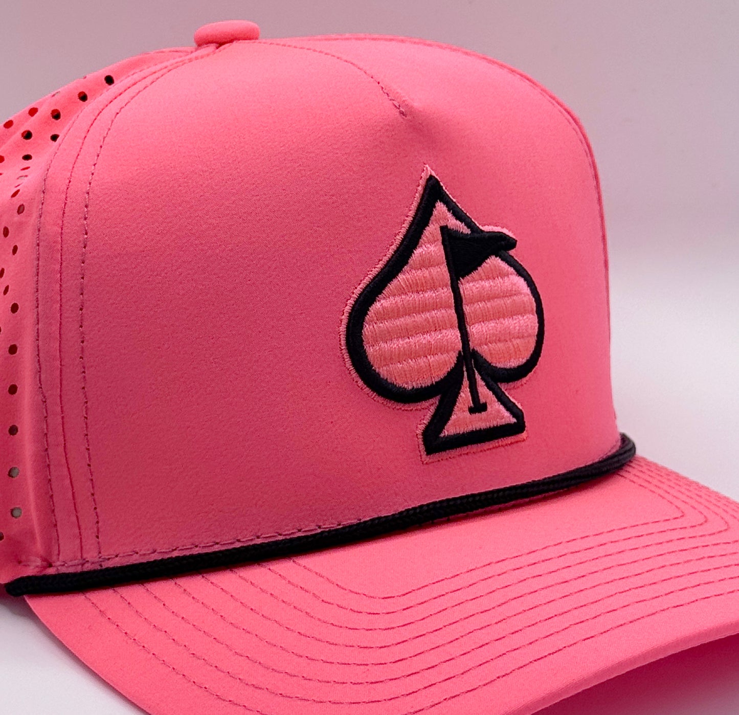 PINS & ACES – PERFORATED ROPE HAT